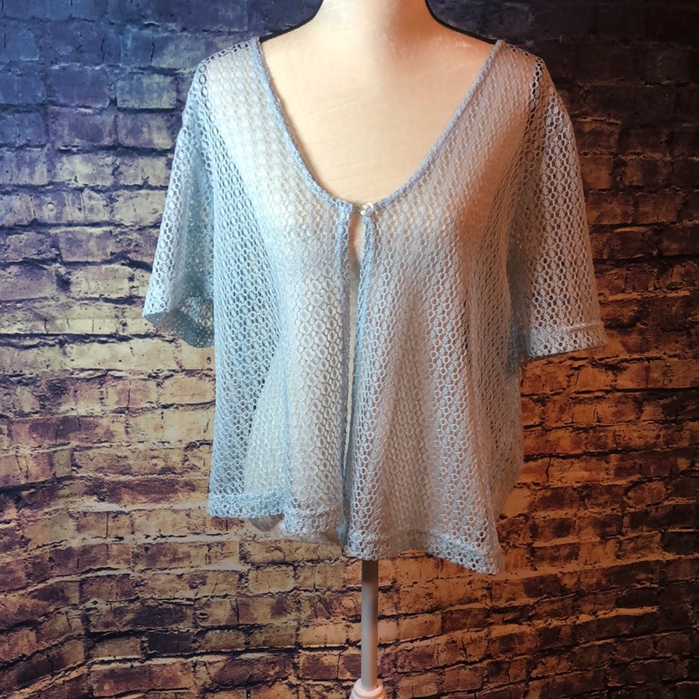 Sheer top